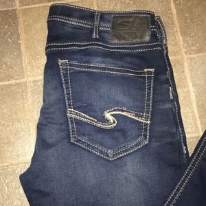 Silver "Grayson" Jeans 36 x 32 Stretch Material